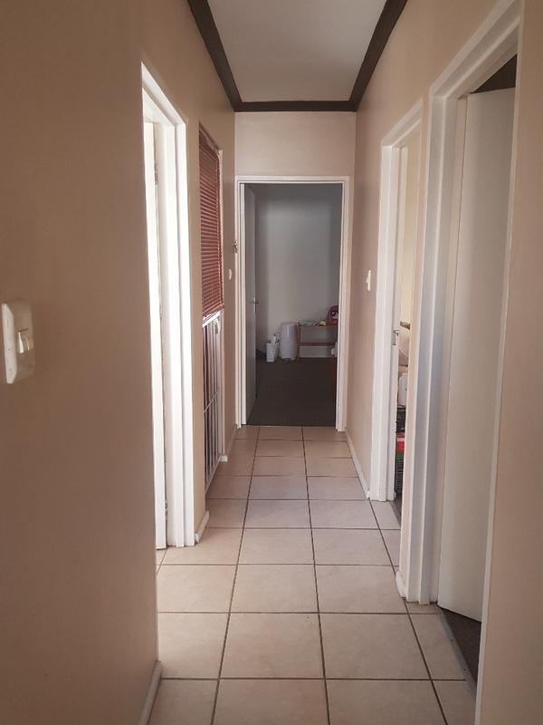 To Let 3 Bedroom Property for Rent in Bardale Village Western Cape
